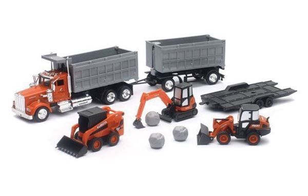 Kubota Construction Equipment &amp; Dump Truck Playset