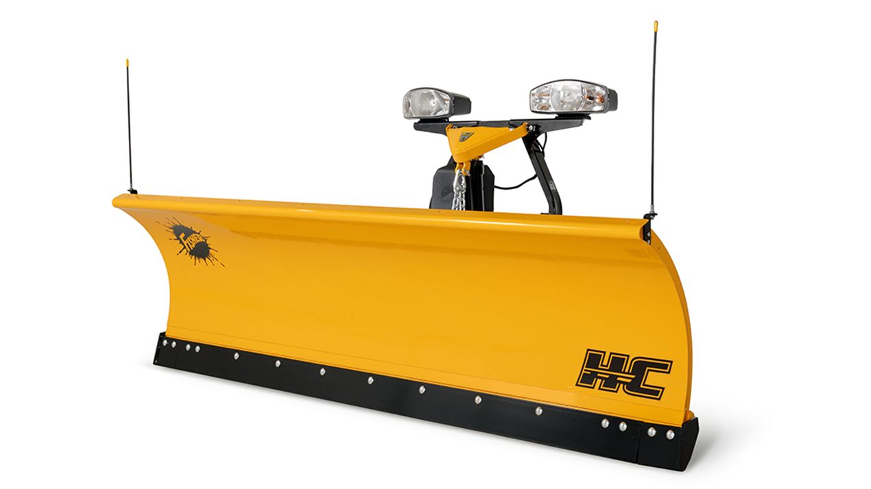 Fast responsive hydraulics maximize snowplowing efficiency. 