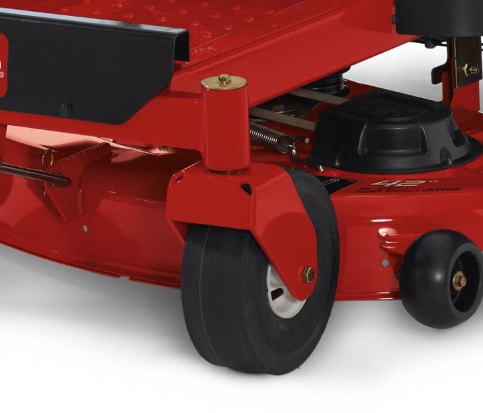 The unibody steel frame provides the optimal balance in rigidity and flexibility for quick, highly maneuverable mowing conditions.
