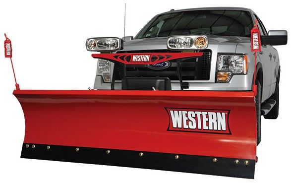 Western HTS snowplow - Six vertical ribs and the exclusive WESTERN POWER BAR provide unmatched structural reinforcement, delivering superior torsional strength to the core of the blade, where it’s needed most.