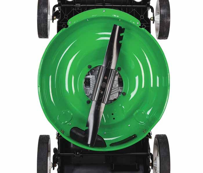 With the Tri-Cut system, the 21" steel deep dome deck is lightweight yet durable. The single blade provides excellent mulching, bagging, and side discharge capabilities resulting in a superior quality of cut.