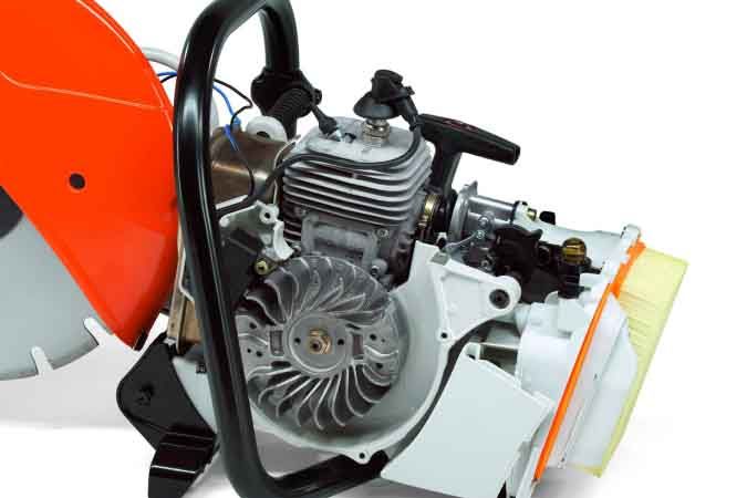 TS 420 inside the two-stroke stratified charge engine