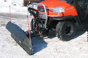  The Light Duty Blade is already curved to roll the snow over infront and then off to the side, however in the deep snow, the Snow Deflector becomes a necessity.