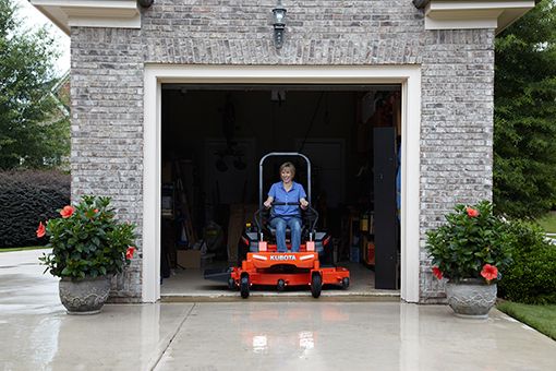  Soft and roomy the high back seat will keep you comfortable even on those extra-long mowing jobs. The seat slides a full 6" forward and back, letting you find just the right position for maximum personal comfort.