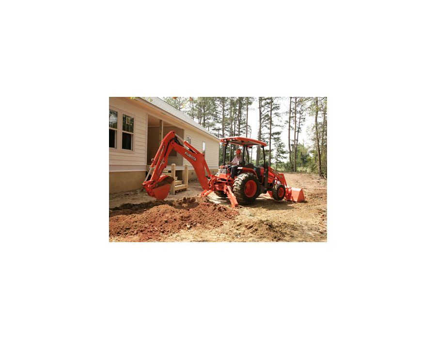 With a bucket digging force of 7,597 lbs. and dipper digging force of 4,729 lbs., the M59 will give you all you’ll need to work your way through the toughest of soil conditions.