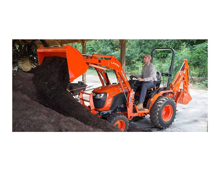 Kubota B2301HSD tractor with loader