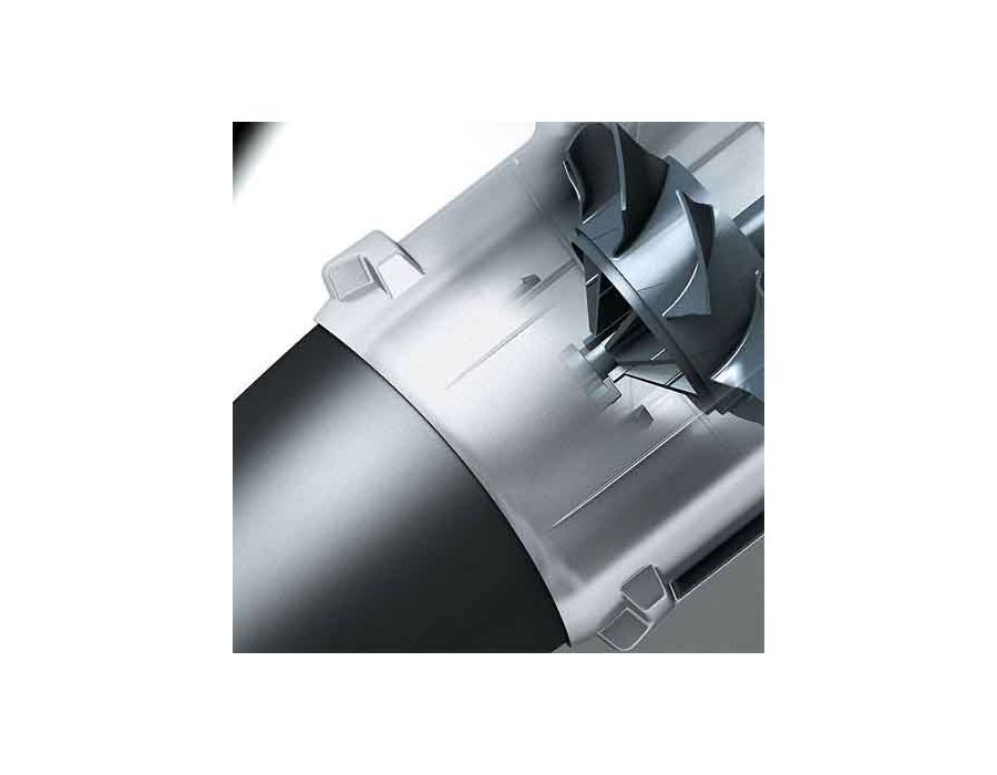The two-stage axial blower operates like a fan to maximize the volume of high-speed air, delivering excellent blowing performance.
